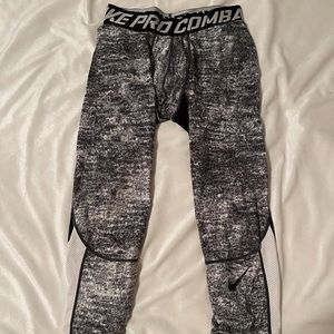 Men’s L Nike 3/4 training leggings